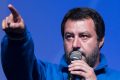 "Ora basta, siamo pronti"  Salvini: "Con mascherine pronti a scendere in piazza. Oltre al virus, fame e mancanza di libertà? Non lo possiamo permettere"
