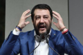 Ma se il virus ferma il mondo, e non ferma gli sbarchi, qualcosa di strano c'è Salvini: "Il coronavirus non ferma il business dell'immigrazione"
