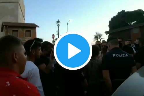 A Porto Empedocle in Sicilia, ancora migranti positivi. Parte la protesta dei residenti: basta sbarchi [Video]