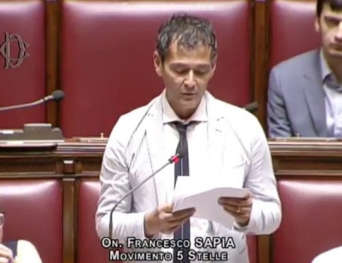 Stato d’emergenza, Francesco Sapia del M5S contro Conte: “soltanto per il potere”