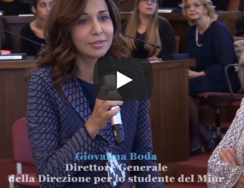 Giovanna Boda, la dirigente del ministero dell’Istruzione  indagata per corruzione, si getta dal secondo piano