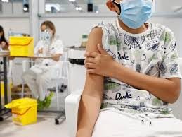 È ufficiale: “vaccini ai bambini dai 5 anni in su entro Natale”