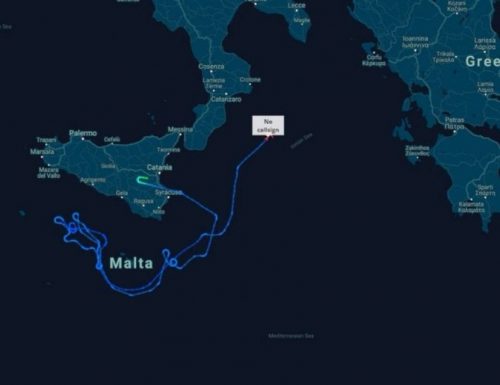 […] Flotta russa nel Mediterraneo (Canale di Sicilia): Putin sfida la Nato