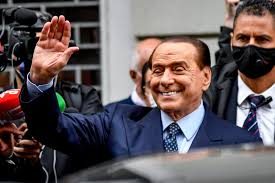 Quirinale, Berlusconi inizia a tessere le lodi, 80 voti oltre il centrodestra