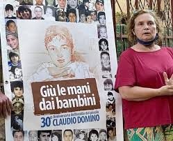Graziella Accetta, la madre di un bimbo ucciso dalla mafia, a valanga contro Roberto  Saviano: “Non è credibile, fa solo spettacolo”
