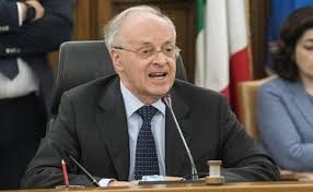 L’imputato Davigo si arrampica sugli specchi: cita Mattarella. “Mi fece ringraziare sulla loggia Ungheria”