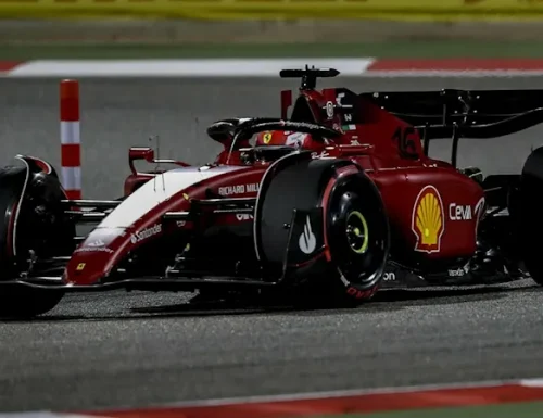 Spettacolare doppietta Ferrari: vittoria dopo 900 giorni di attesa