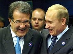 Quando la sinistra italiana da Prodi a Letta venera Putin e gli “amici” di Putin, ora addio entusiasmo