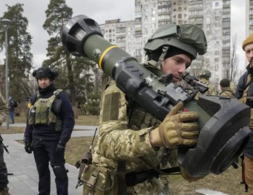 Il lasciapassare della Nato all’ingresso di Finlandia e Svezia. La Germania invia le armi pesanti a Kiev