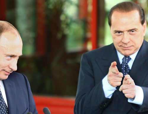 Berlusconi rompe il silenzio stampa su Putin: “Sono deluso da Putin, si è assunto una gravissima responsabilità di fronte al mondo”