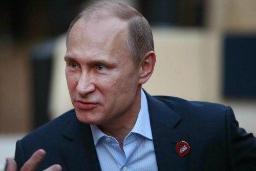 Putin pugno di ferro: “Nessuno può fermare la Russia. Chi cerca di isolarci si fa male da solo”