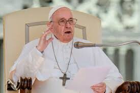 Arriva il “niet” di Papa Francesco alla Messa in latino: “Non si torna indietro”