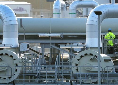 La Russia chiude i rubinetti del gas alla Germania e riduce di un terzo la fornitura all’Italia. È panico
