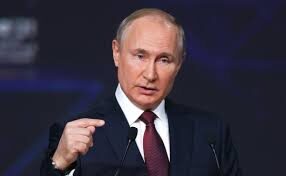 Putin mostra i muscoli e  alza le pene per i disertori. L’allarme di Borrell (Ue): “Sul nucleare la minaccia è seria” (Video)