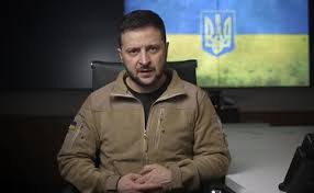 La Russia avanza con nuovi raid in Ucraina. Zelensky: i russi hanno distrutto il 30% delle nostre centrali elettriche
