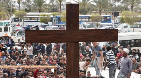 Cristiani perseguitati nel mondo, i numeri della strage nascosta: in un anno oltre 8mila vittime