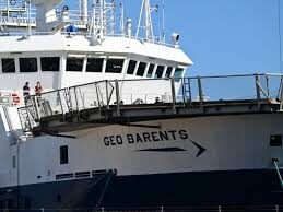 Migranti, è una odissea: la Geo Barents si rifiuta di andare ad Ancona: troppo lontano. A Lampedusa 2000 arrivi e 3 morti in sei giorni
