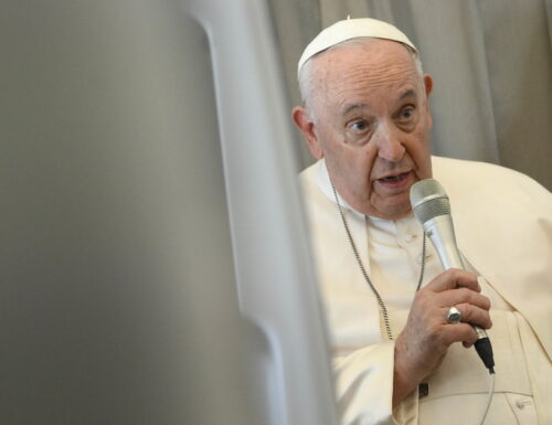L’affondo di Papa Francesco: “Benedetto XVI strumentalizzato da gente senza etica, non di Chiesa ma di partito”