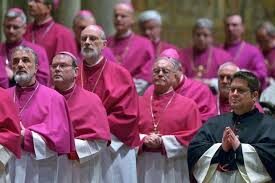 Utero in affitto, il niet  dei vescovi: “Pratica inaccettabile che mercifica donna e nascituro”