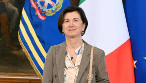 Denatalità, il ministro Roccella: “col premier Meloni, donna e madre, l’Italia può cambiare rotta”