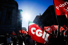 La Cgil chiama a raccolta i “compagni” e dichiara guerra al governo, la Cisl si sfila