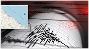 Terremoto nelle Marche, scossa di magnitudo 4,1 nella zona di Ancona e Pesaro. Nessun danno