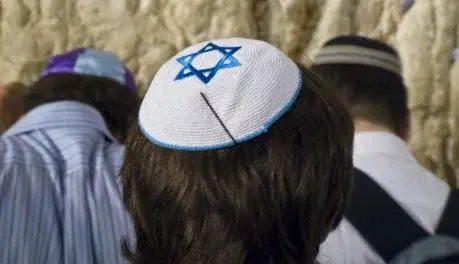 “Allerta Massima” dalla Comunità ebraica: “Nascondetevi dai musulmani”