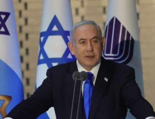 Israele-Hamas, nasce l’accordo sugli ostaggi. Biden: “Soddisfatto”