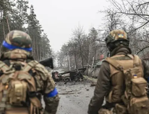 Paesi Baltici: “Linea di difesa al confine con la Russia”