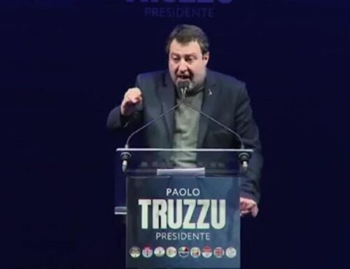 Salvini: “Non ci sono droghe buone, chi vende droga vende morte”
