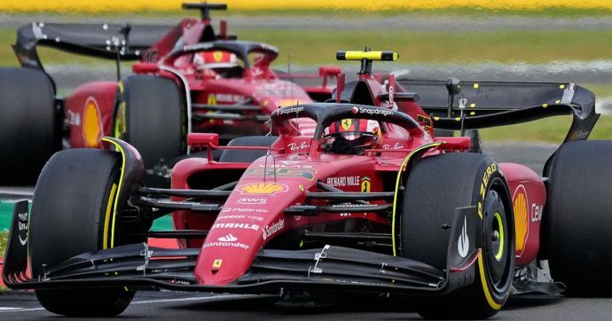 Gp Shanghai, Verstappen vince la Sprint Race. Ecco cosa è successo tra Leclerc e Sainz, caos-Ferrari